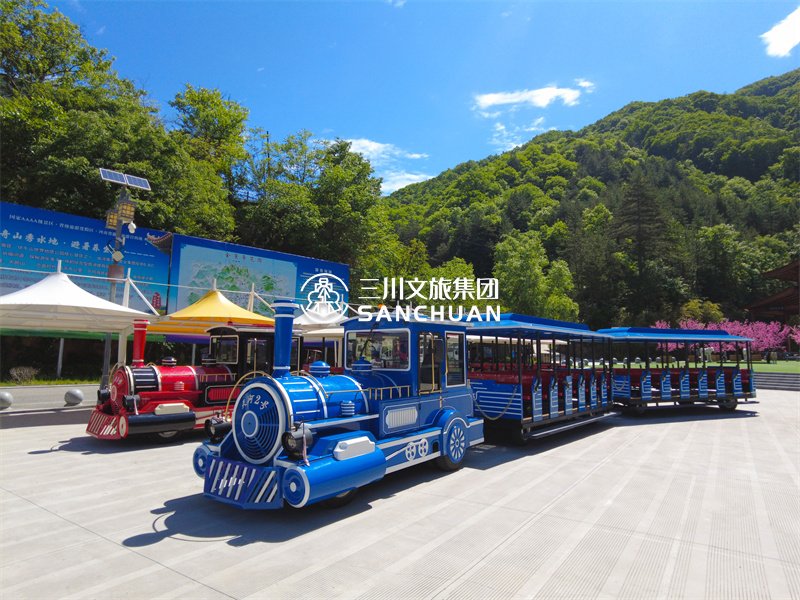 轮式无轨观光小火车在经过桥梁时如何确保平稳性？